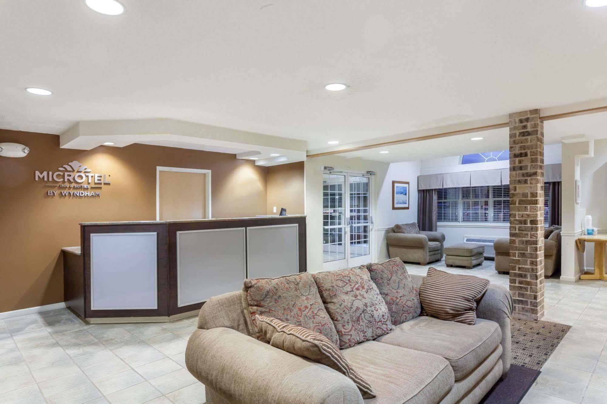 Microtel Inn & Suites By Wyndham Nashville Esterno foto