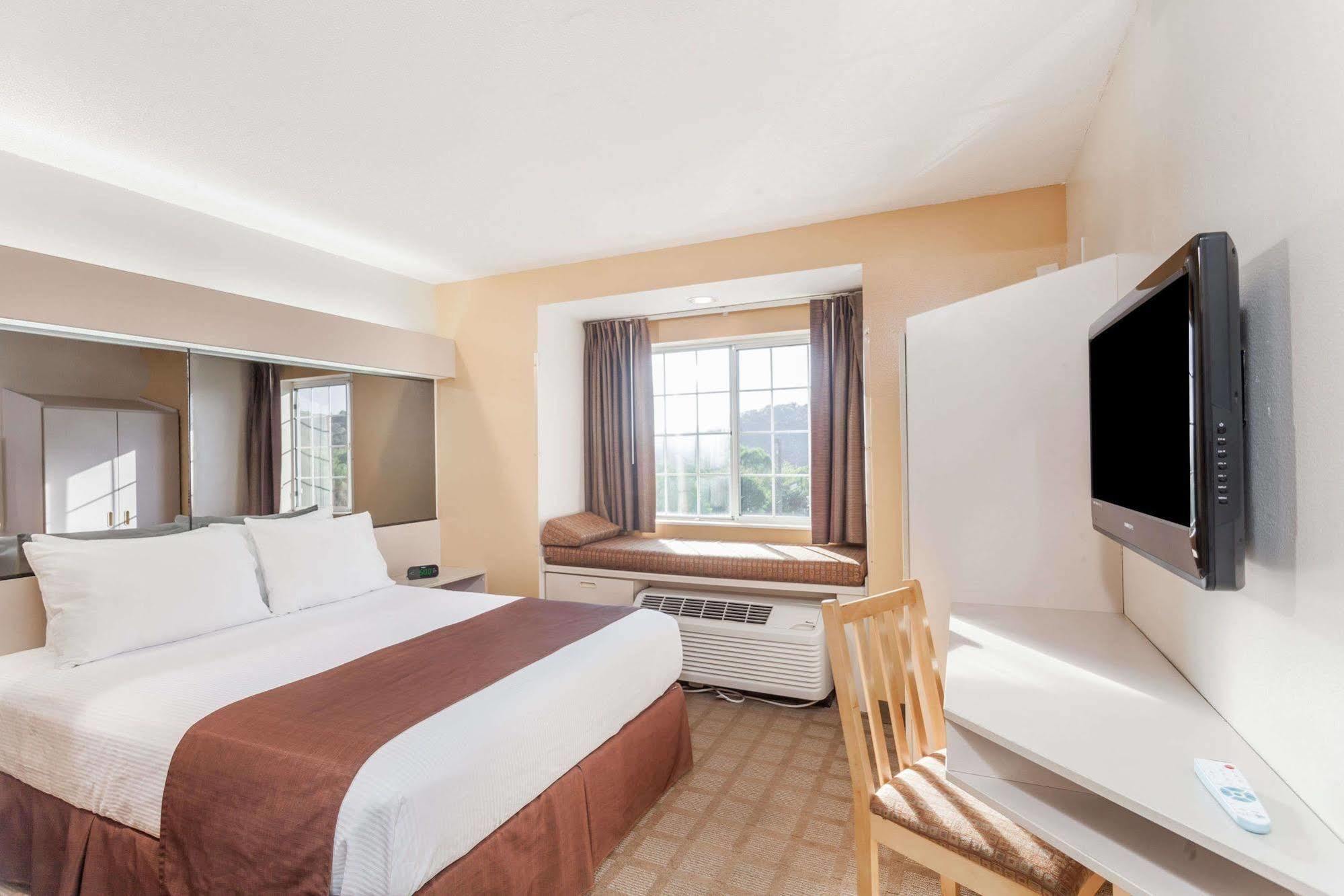 Microtel Inn & Suites By Wyndham Nashville Esterno foto