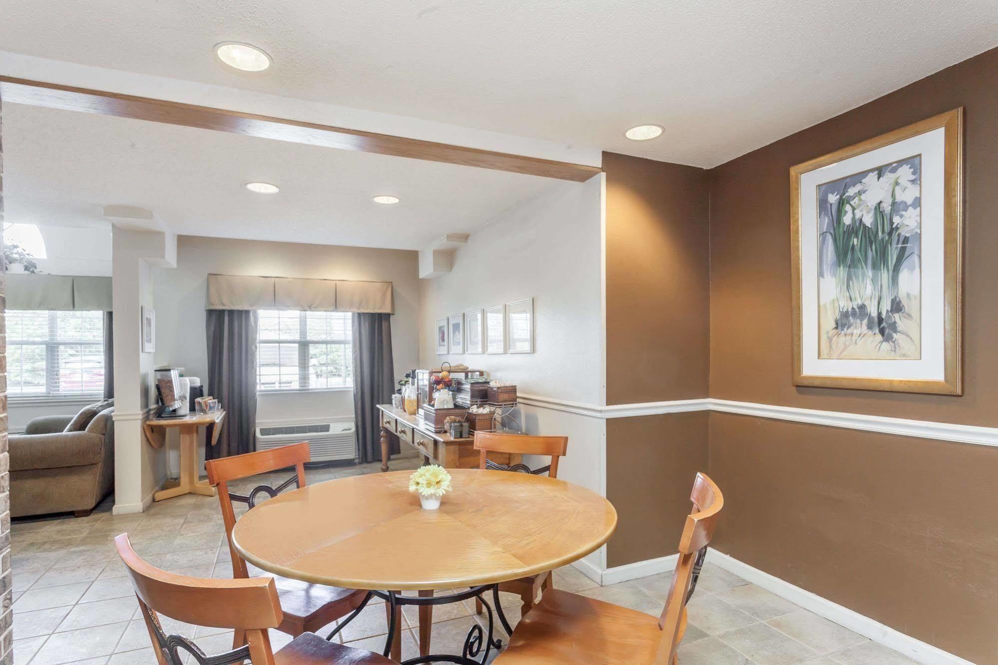 Microtel Inn & Suites By Wyndham Nashville Esterno foto